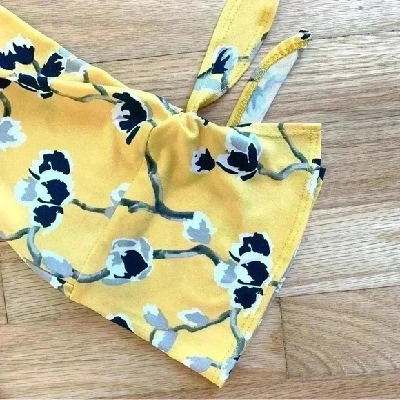 Clara Sun Woo Bright Floral Tie Sleeve Side Slit Tunic Wrinkle Free Size Medium - Picture 3 of 11